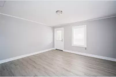 90 Martin Luther King Jr Drive, Winder, GA 30680 - Photo 5