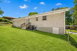 6044 Hillandale Dr SW, Atlanta, GA 30349 - Photo 25