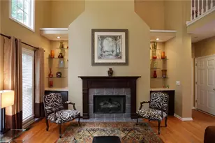 6025 Dumont Trace, Roswell, GA 30075 - Photo 7