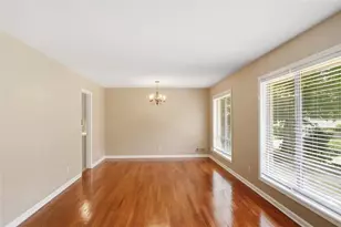 2801 SE Sagamore Hill Dr SE, Marietta, GA 30067 - Photo 9