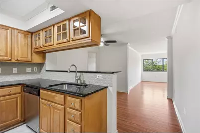 795 Hammond Drive #407, Atlanta, GA 30328 - Photo 9