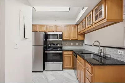 795 Hammond Drive #407, Atlanta, GA 30328 - Photo 13