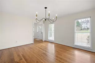 2697 S Arbor Dr, Marietta, GA 30066 - Photo 9