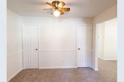 202 Bluff Court, Jackson, GA 30233 - Photo 7
