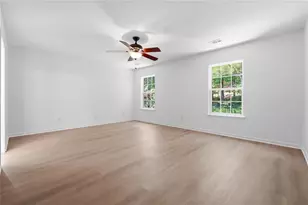 3050 Centerglen Ln, Cumming, GA 30040 - Photo 9