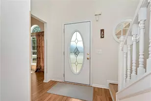 381 Arrowhatchee Dr, Winder, GA 30680 - Photo 3
