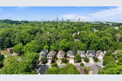 2451 Ellijay Drive NE, Atlanta, GA 30319 - Photo 31