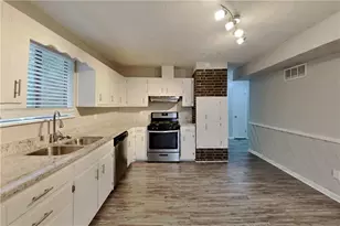4741 Nutmeg Way SW, Lilburn, GA 30047 - Photo 5
