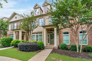 7715 Pierpoint Ln, Alpharetta, GA 30005 - Photo 1