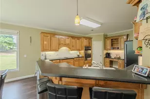 1021 Trailway Cir, Snellville, GA 30078 - Photo 13