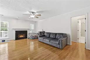 1750 Clairmont Rd, Decatur, GA 30033 - Photo 9