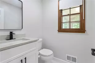 3320 Devaughn Dr NE, Marietta, GA 30066 - Photo 9