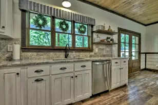 3181 Sugar Creek Rd, Blue Ridge, GA 30513 - Photo 17