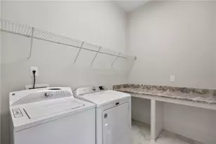 301 Hazel Dr, Woodstock, GA 30189 - Photo 39