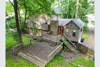 1331 Wood Park Drive NW, Kennesaw, GA 30152 - Photo 3