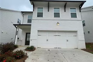 648 Avondale Pk Cir, Decatur, GA 30032 - Photo 1