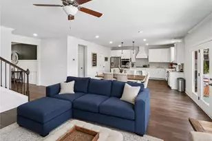 113 Vivian Ln, Peachtree City, GA 30269 - Photo 5