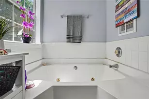 604 Rayella Dr, Stockbridge, GA 30281 - Photo 17