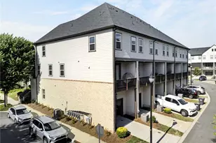 2527 Figaro Dr, Atlanta, GA 30339 - Photo 3
