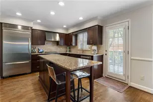 1404 Defoors Mill Dr NW, Atlanta, GA 30318 - Photo 9