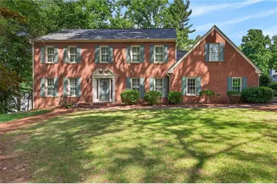 233 Shadowlake Court SE, Marietta, GA 30067 - Photo 3