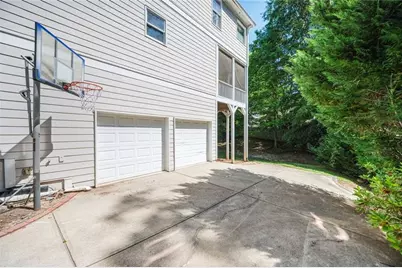 2199 Collins Drive NW, Atlanta, GA 30318 - Photo 9