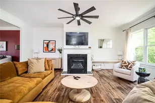 2199 Collins Dr NW, Atlanta, GA 30318 - Photo 19