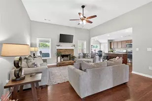 1017 Anne Marie Ct, Jefferson, GA 30549 - Photo 7