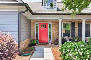 1017 Anne Marie Ct, Jefferson, GA 30549 - Photo 5