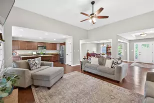 1017 Anne Marie Ct, Jefferson, GA 30549 - Photo 11