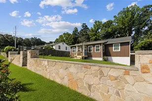 198 Joe Louis Dr NW, Atlanta, GA 30314 - Photo 31