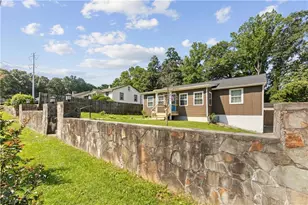 198 Joe Louis Dr NW, Atlanta, GA 30314 - Photo 3