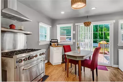 198 Joe Louis Drive NW, Atlanta, GA 30314 - Photo 11
