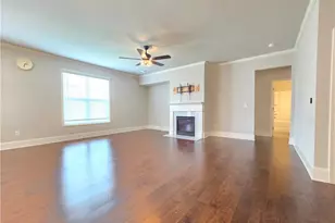2043 Hamilton Lake Pkwy, Buford, GA 30519 - Photo 17