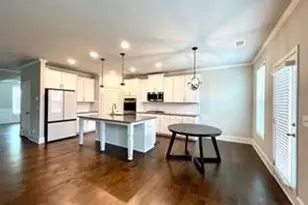 2043 Hamilton Lake Pkwy, Buford, GA 30519 - Photo 9