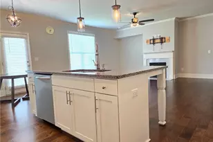 2043 Hamilton Lake Pkwy, Buford, GA 30519 - Photo 11