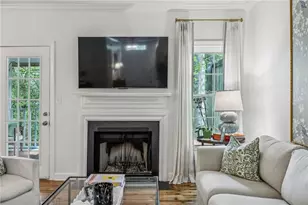1160 Windsor Parkway, Atlanta, GA 30319 - Photo 9
