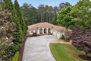 6010 Robbs Dr, Cumming, GA 30041 - Photo 9