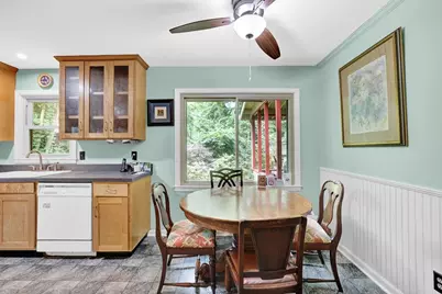 748 Glen Circle, Lawrenceville, GA 30044 - Photo 11