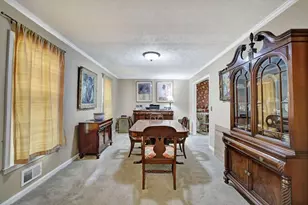 748 Glen Circle, Lawrenceville, GA 30044 - Photo 13