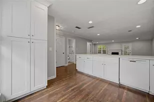 2270 Newport Landing, Alpharetta, GA 30009 - Photo 7