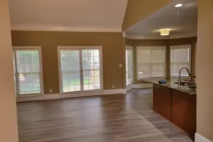 110 Kia Dr, Alpharetta, GA 30022 - Photo 7