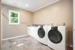 2422 Stockton Dr, Marietta, GA 30066 - Photo 19
