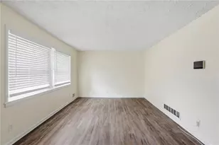 1608 W Austin Rd, Decatur, GA 30032 - Photo 7