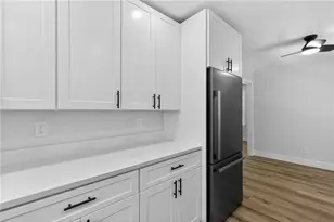 2712 Loghaven Dr NW, Atlanta, GA 30318 - Photo 7