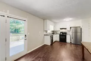 579 Wexwood Dr, Riverdale, GA 30274 - Photo 7