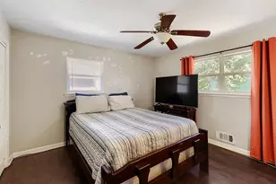 579 Wexwood Dr, Riverdale, GA 30274 - Photo 9