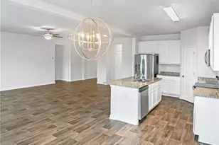 16 Fox Dr, Winder, GA 30680 - Photo 11