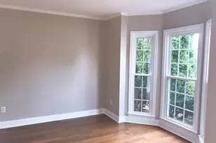 1049 Davis Bend Ct, Lawrenceville, GA 30043 - Photo 5