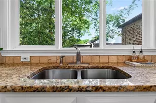 392 Collier Rd NW, Atlanta, GA 30309 - Photo 17